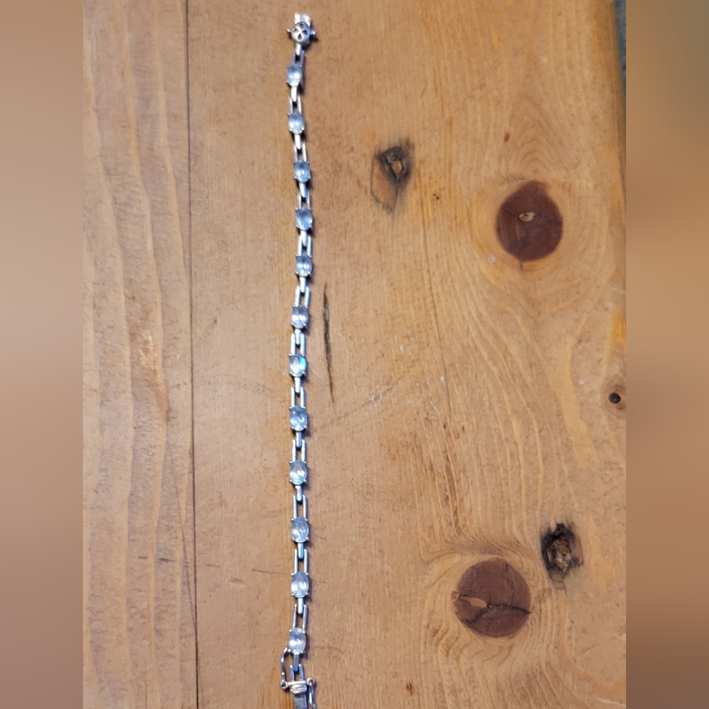 Elegant Silver Bracelet